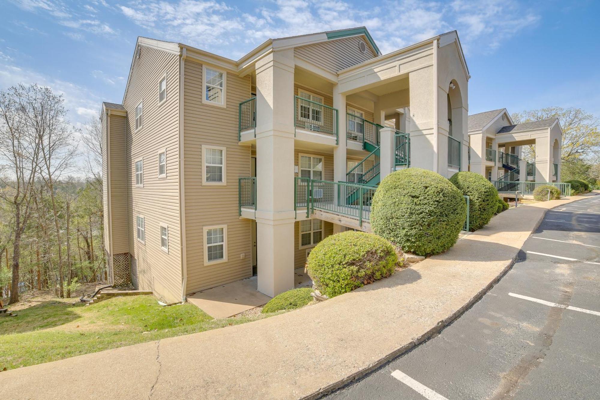 Branson Condo With Balcony, Near Silver Dollar City! Bagian luar foto